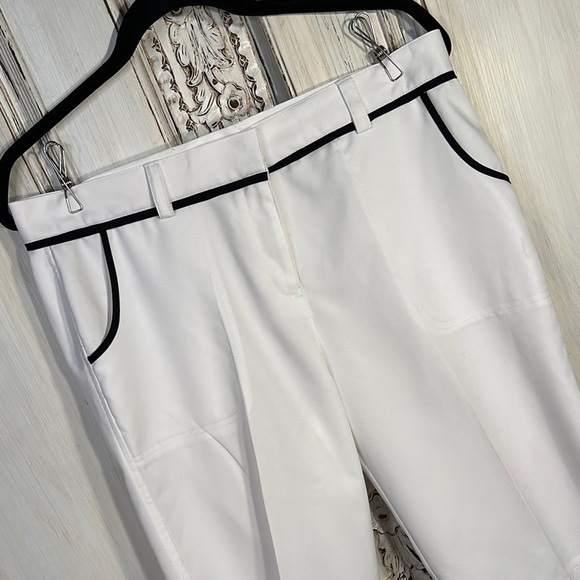 Callaway Women's White with Black Trim Long Line Golf Shorts - Picture 2 of 8